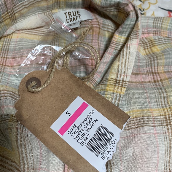 Woven button up from Belk - Picture 3 of 3